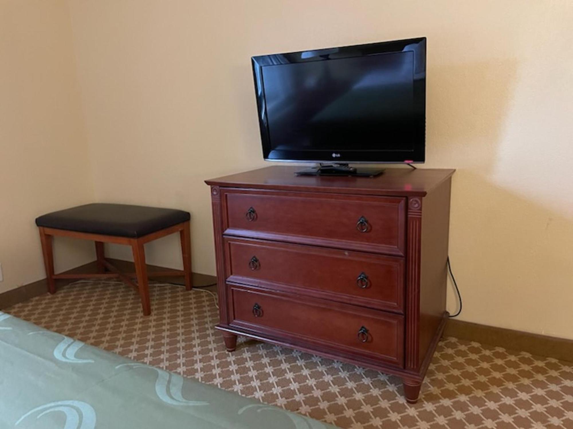 Quality Inn & Suites Saginaw Exteriör bild